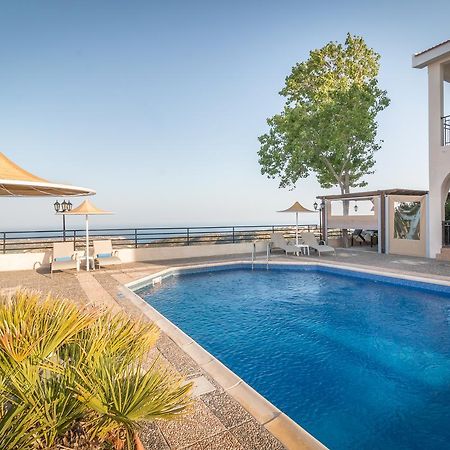 Hill View Hotel Apartments 피조우리 외부 사진