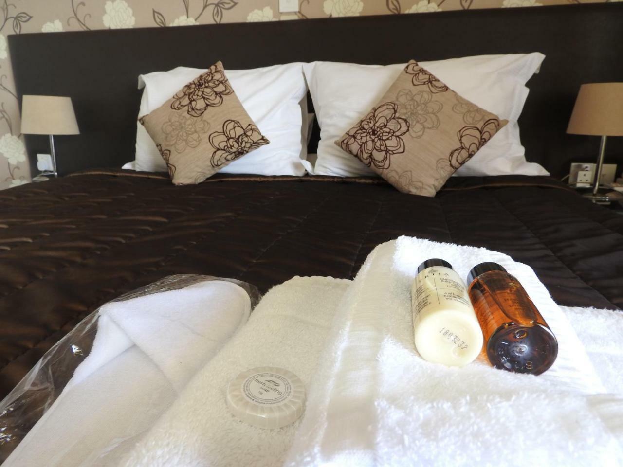 Hill View Hotel Apartments 피조우리 외부 사진