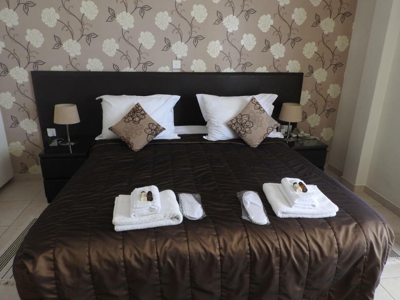 Hill View Hotel Apartments 피조우리 외부 사진