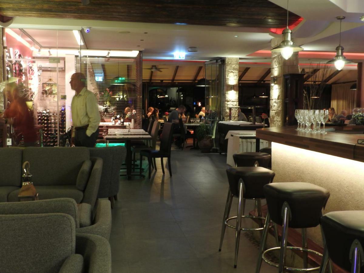 Hill View Hotel Apartments 피조우리 외부 사진