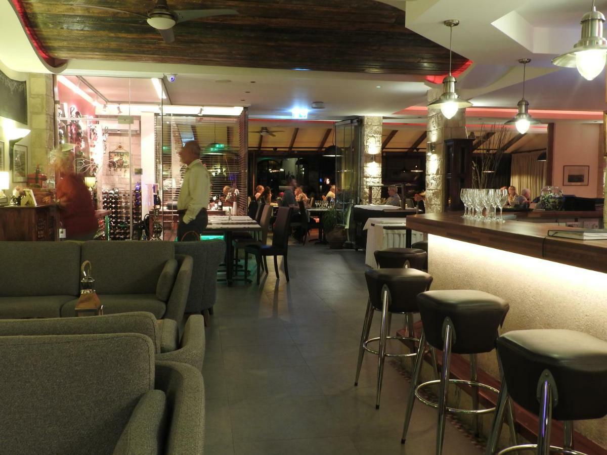 Hill View Hotel Apartments 피조우리 외부 사진
